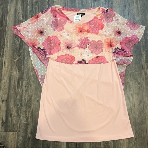 NWT Glamour Night Womens Midi Dress Pink Overlay Cape Floral Short Sleeve Size16 - Picture 3 of 11
